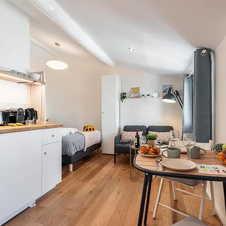 Feel - Collet Apartament